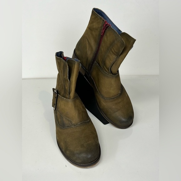 UNITY IN DIVERSITY Olive green LUGANO leather ankle boots size‎ 9.5. - Picture 2 of 9